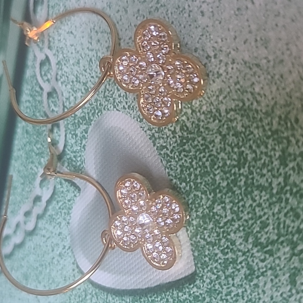 Elegant Goldtone and Crystal Flower Earrings